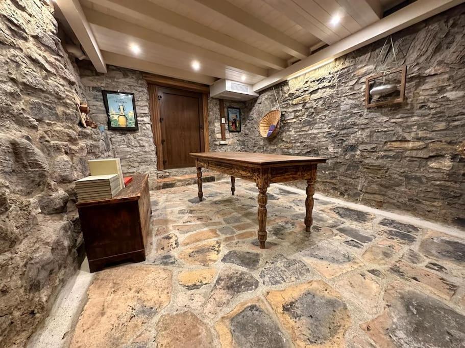 Romantic Home Stone With Amazing View Lake Of Como And Oleandra 라글리오 외부 사진