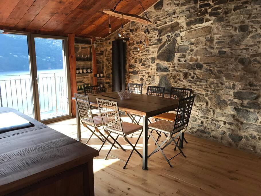 Romantic Home Stone With Amazing View Lake Of Como And Oleandra 라글리오 외부 사진