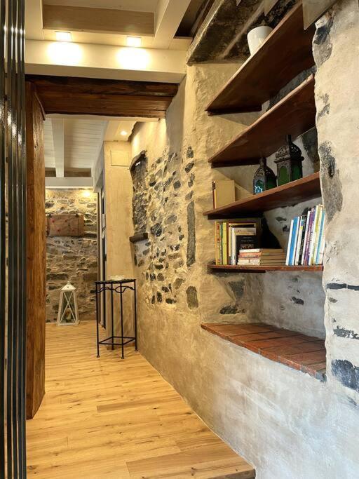 Romantic Home Stone With Amazing View Lake Of Como And Oleandra 라글리오 외부 사진